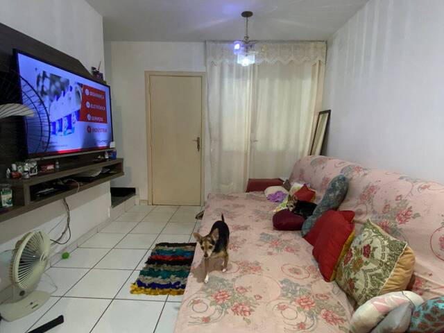 #2407 - Casa em condomínio para Venda em Goiânia - GO